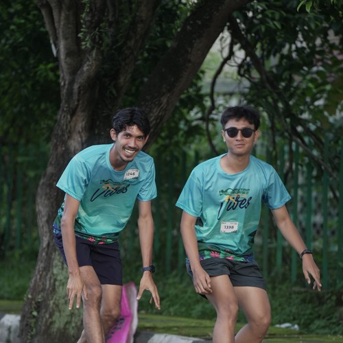 Race photo from VIBES AND STRENGTH CAMP ABR 2025