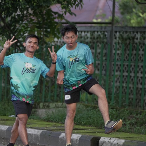 Race photo from VIBES AND STRENGTH CAMP ABR 2025