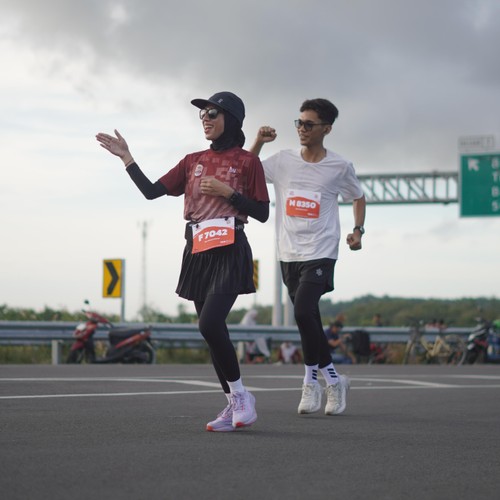 Race photo from KEDIRI HALF MARATHON 2026