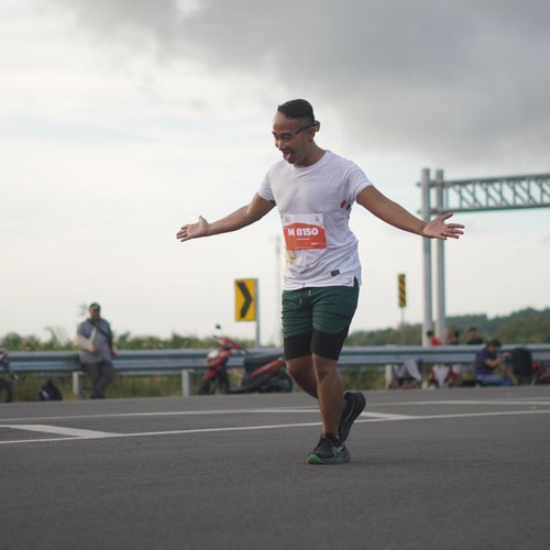 Race photo from KEDIRI HALF MARATHON 2026
