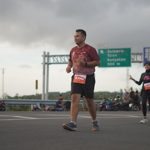 Race photo from KEDIRI HALF MARATHON 2026