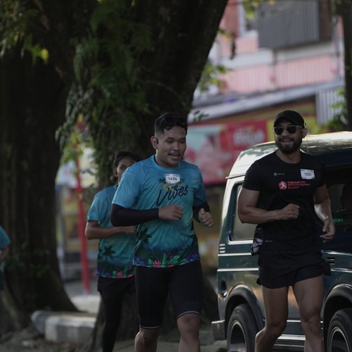 Race photo from VIBES AND STRENGTH CAMP ABR 2025