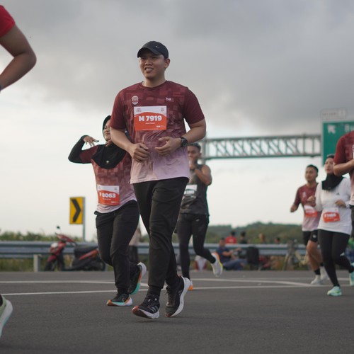 Race photo from KEDIRI HALF MARATHON 2026