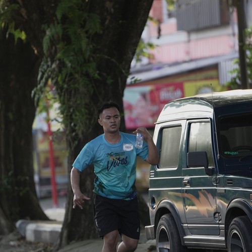 Race photo from VIBES AND STRENGTH CAMP ABR 2025