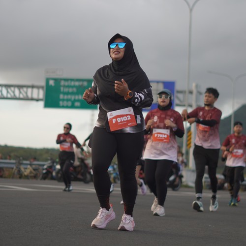 Race photo from KEDIRI HALF MARATHON 2026