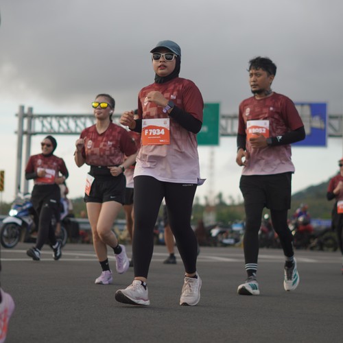 Race photo from KEDIRI HALF MARATHON 2026