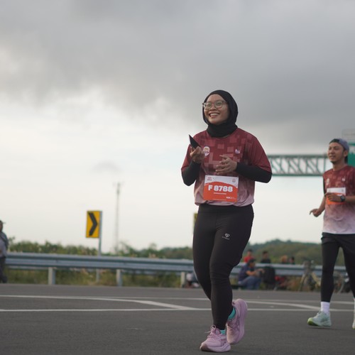 Race photo from KEDIRI HALF MARATHON 2026