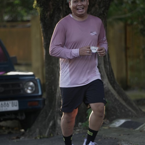 Race photo from VIBES AND STRENGTH CAMP ABR 2025
