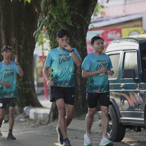 Race photo from VIBES AND STRENGTH CAMP ABR 2025