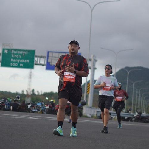 Race photo from KEDIRI HALF MARATHON 2026