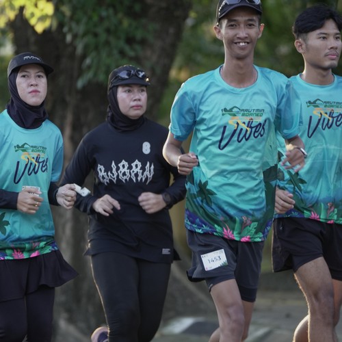 Race photo from VIBES AND STRENGTH CAMP ABR 2025