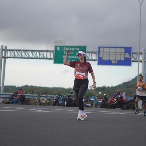 Race photo from KEDIRI HALF MARATHON 2026
