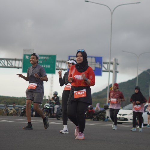 Race photo from KEDIRI HALF MARATHON 2026