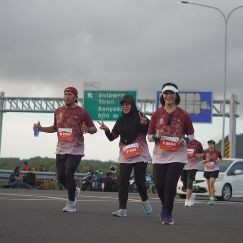 Race photo from KEDIRI HALF MARATHON 2026