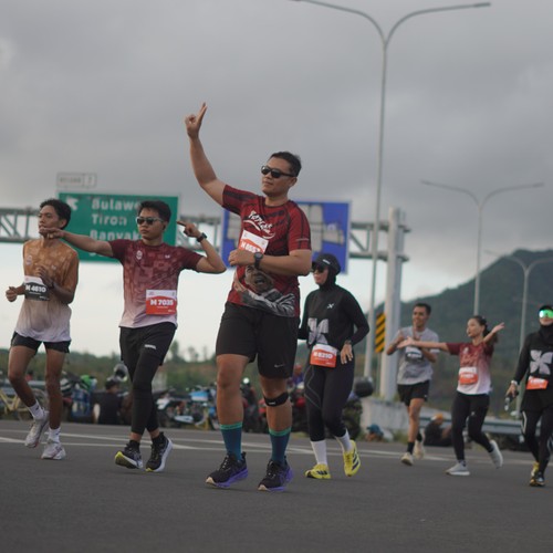 Race photo from KEDIRI HALF MARATHON 2026