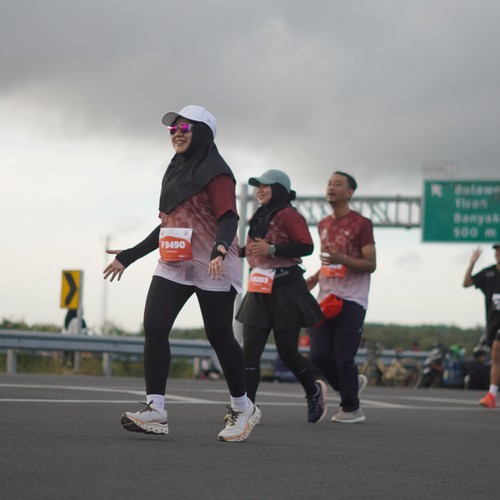 Race photo from KEDIRI HALF MARATHON 2026