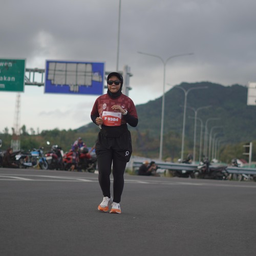 Race photo from KEDIRI HALF MARATHON 2026