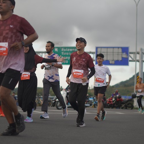 Race photo from KEDIRI HALF MARATHON 2026