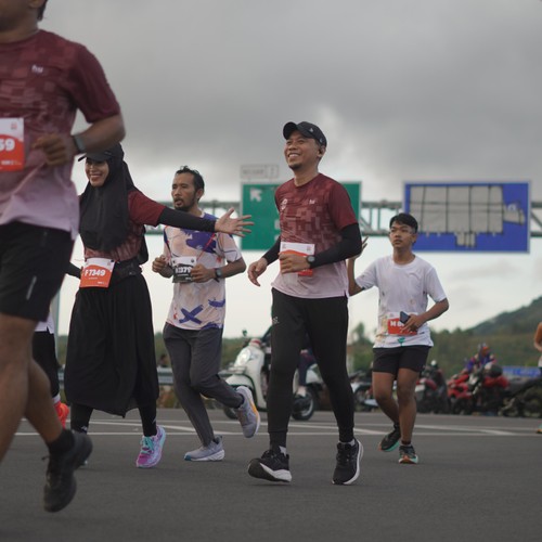 Race photo from KEDIRI HALF MARATHON 2026
