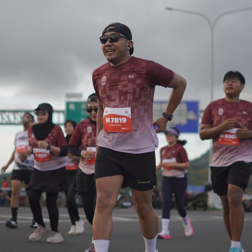 Race photo from KEDIRI HALF MARATHON 2026