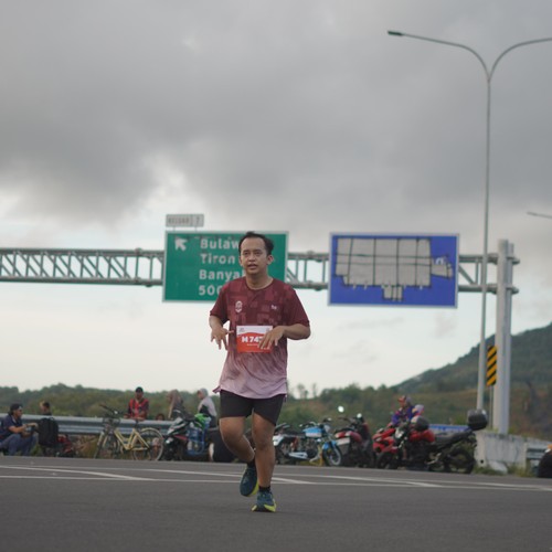 Race photo from KEDIRI HALF MARATHON 2026