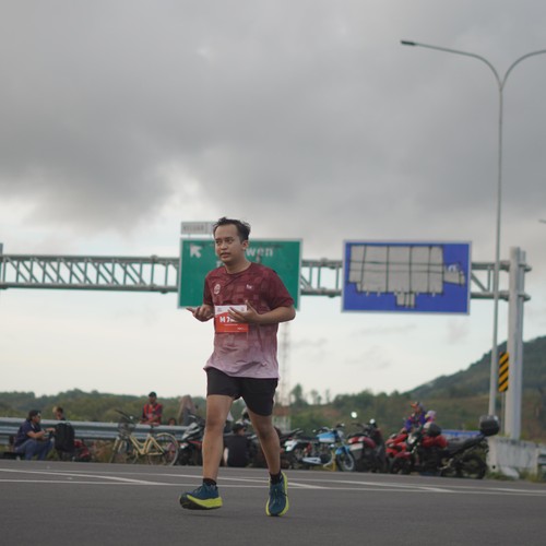 Race photo from KEDIRI HALF MARATHON 2026