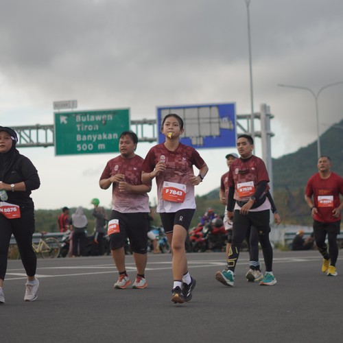Race photo from KEDIRI HALF MARATHON 2026