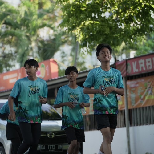 Race photo from VIBES AND STRENGTH CAMP ABR 2025