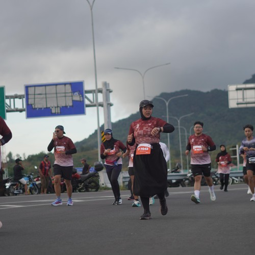 Race photo from KEDIRI HALF MARATHON 2026