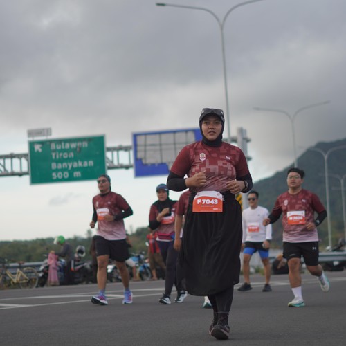 Race photo from KEDIRI HALF MARATHON 2026
