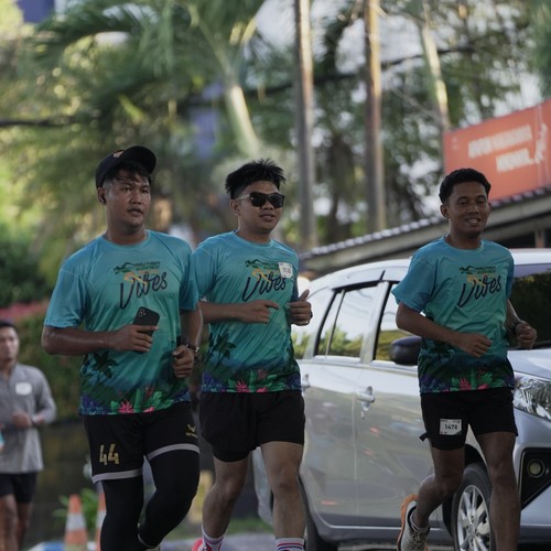 Race photo from VIBES AND STRENGTH CAMP ABR 2025