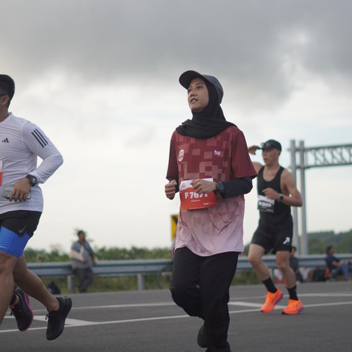 Race photo from KEDIRI HALF MARATHON 2026