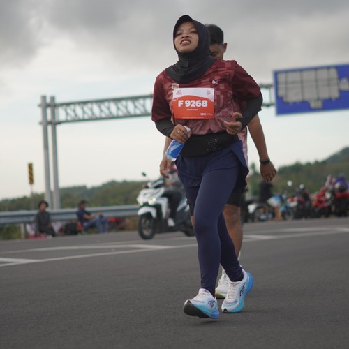 Race photo from KEDIRI HALF MARATHON 2026