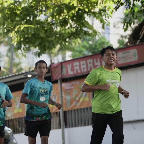 Race photo from VIBES AND STRENGTH CAMP ABR 2025