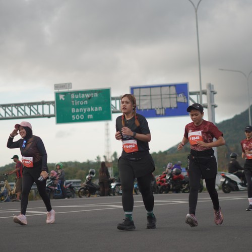 Race photo from KEDIRI HALF MARATHON 2026