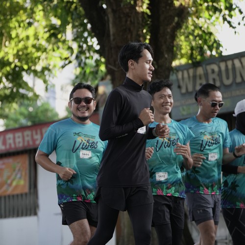 Race photo from VIBES AND STRENGTH CAMP ABR 2025