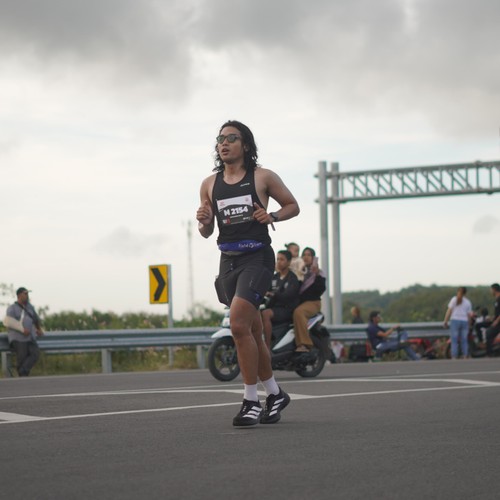 Race photo from KEDIRI HALF MARATHON 2026