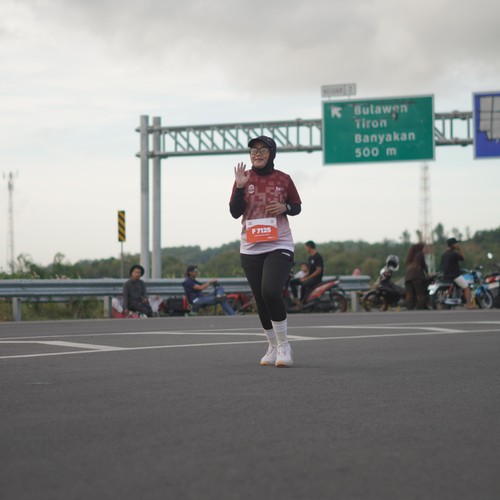 Race photo from KEDIRI HALF MARATHON 2026