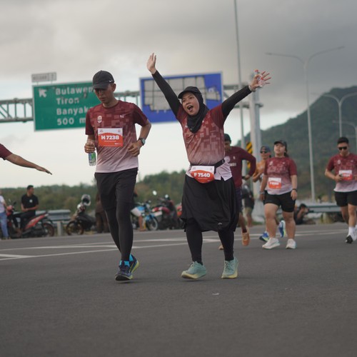 Race photo from KEDIRI HALF MARATHON 2026