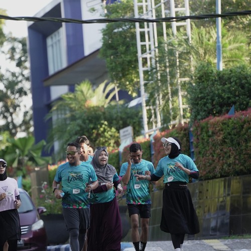 Race photo from VIBES AND STRENGTH CAMP ABR 2025