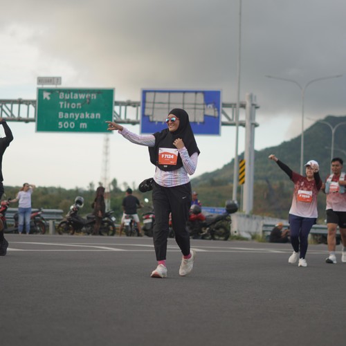 Race photo from KEDIRI HALF MARATHON 2026