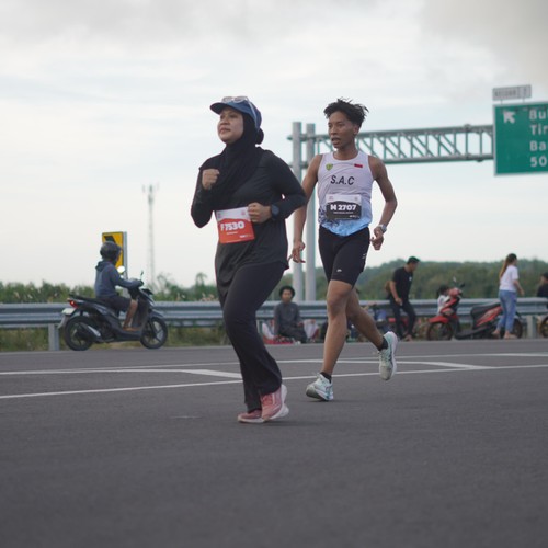 Race photo from KEDIRI HALF MARATHON 2026