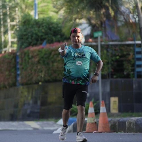 Race photo from VIBES AND STRENGTH CAMP ABR 2025