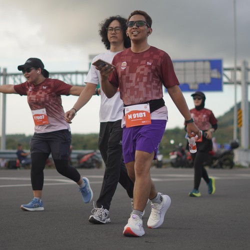 Race photo from KEDIRI HALF MARATHON 2026