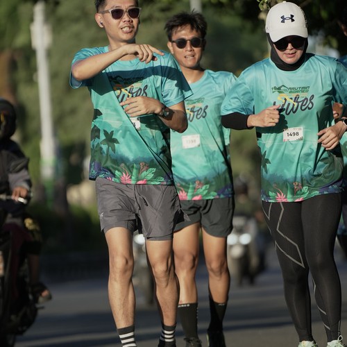 Race photo from VIBES AND STRENGTH CAMP ABR 2025