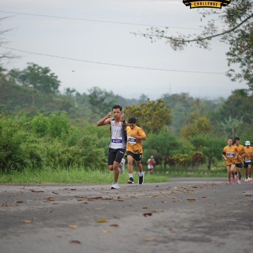 Race photo from KELUD VERTICAL CHALLENGE 2025