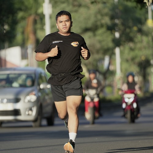 Race photo from VIBES AND STRENGTH CAMP ABR 2025