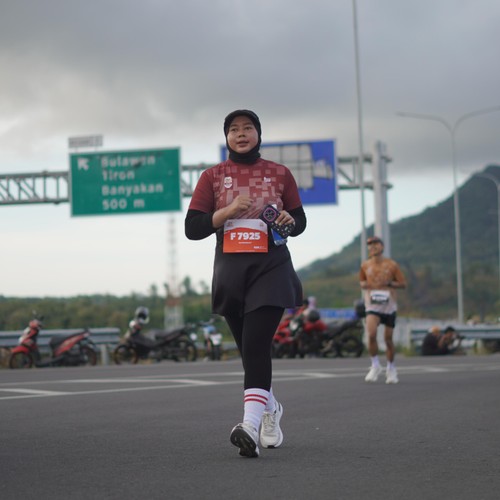 Race photo from KEDIRI HALF MARATHON 2026
