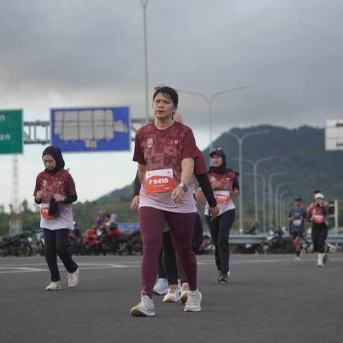 Race photo from KEDIRI HALF MARATHON 2026