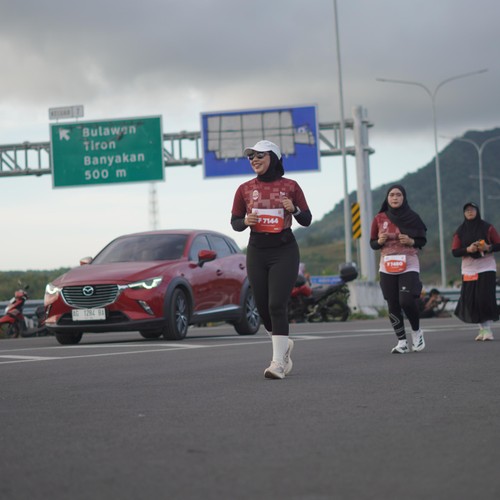 Race photo from KEDIRI HALF MARATHON 2026